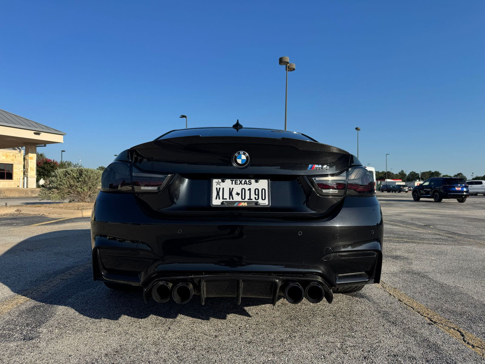 2016 BMW M4 Base photo 6