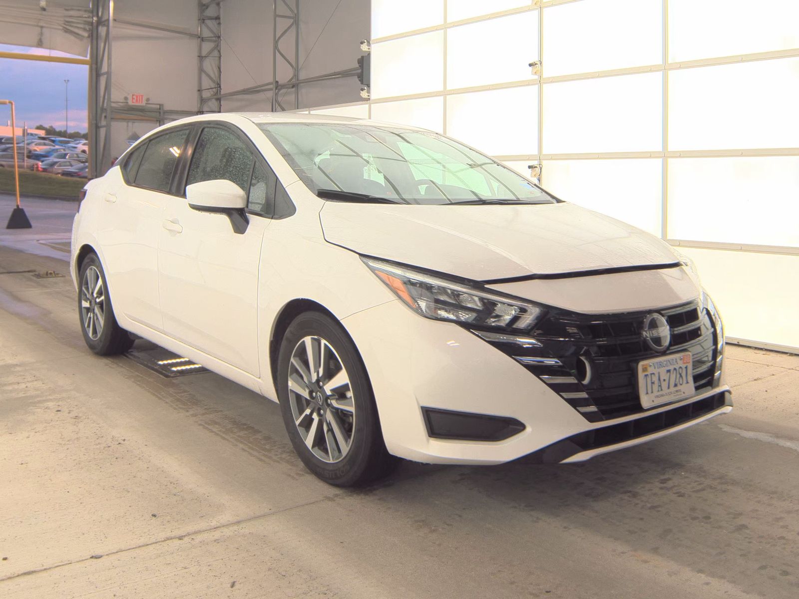 NISSAN VERSA - 5