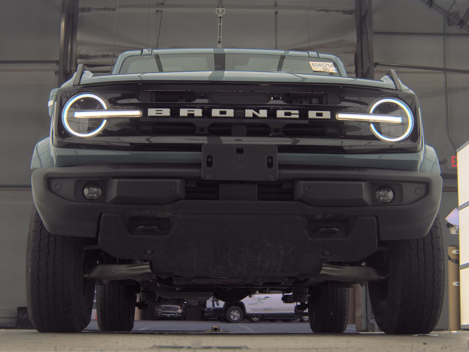 FORD BRONCO - 4