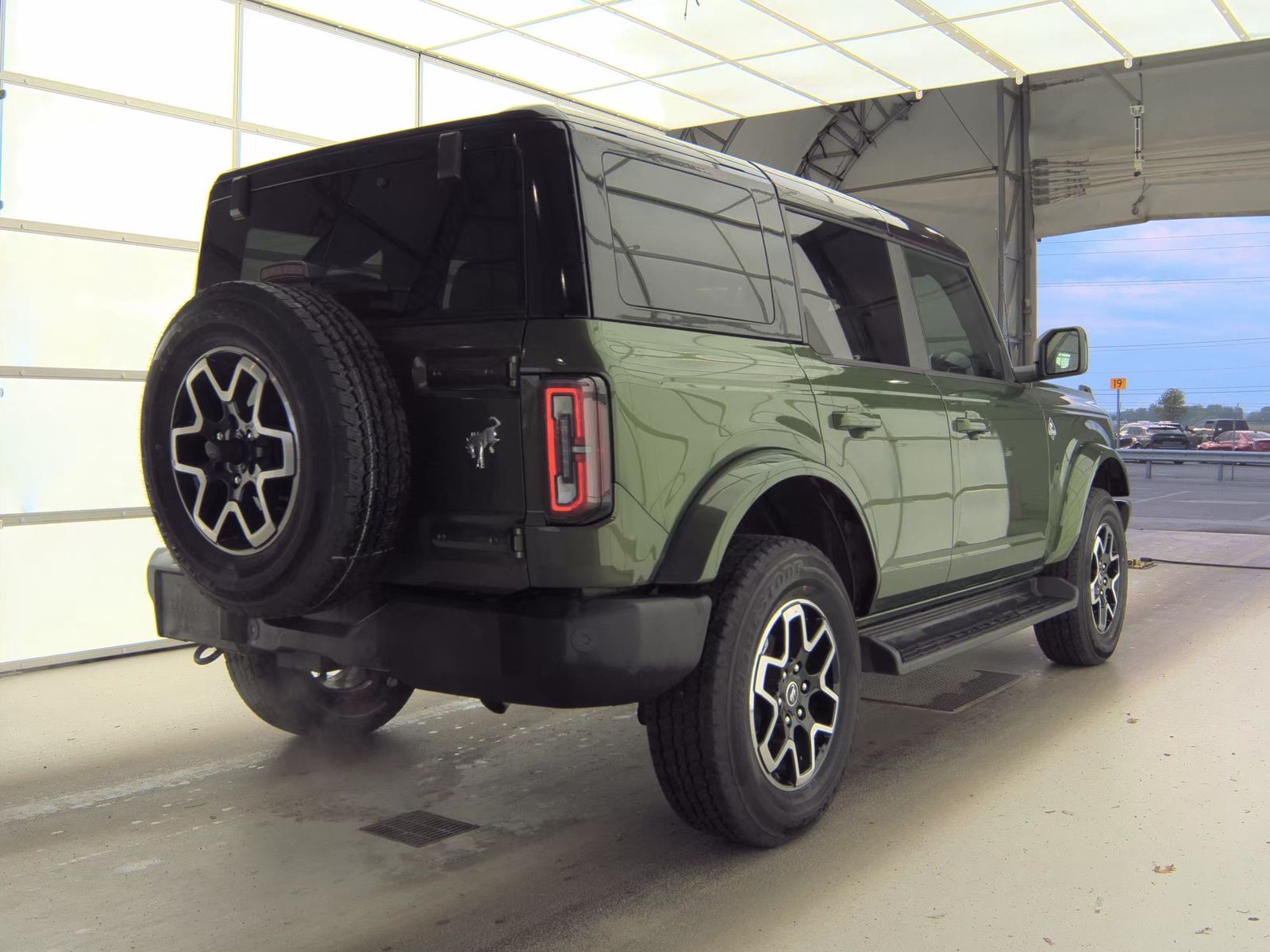 FORD BRONCO - 6