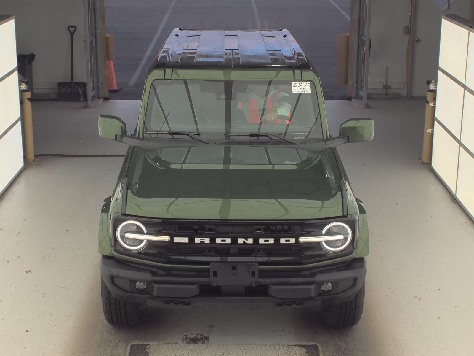 FORD BRONCO - 3