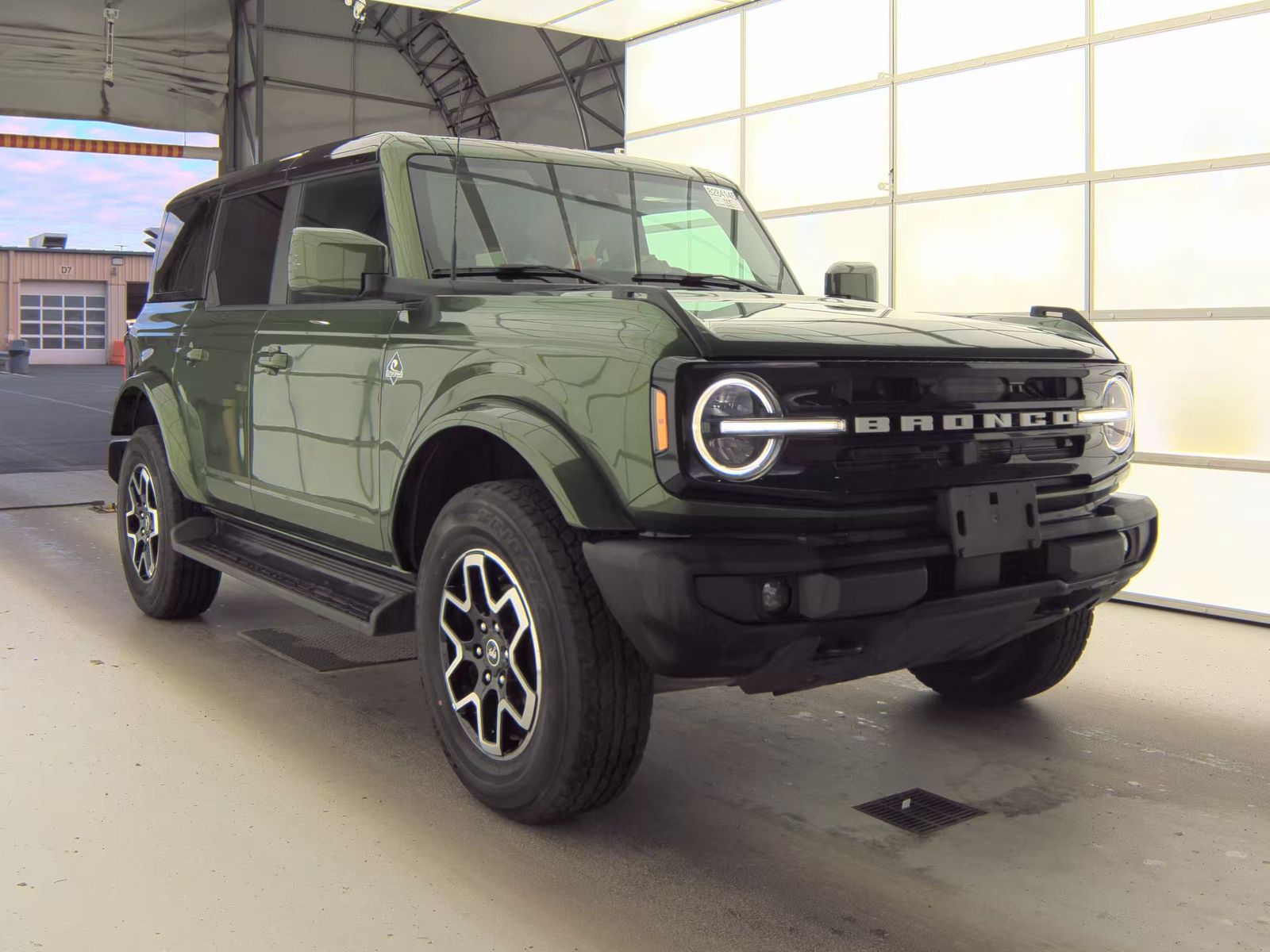 FORD BRONCO - 5