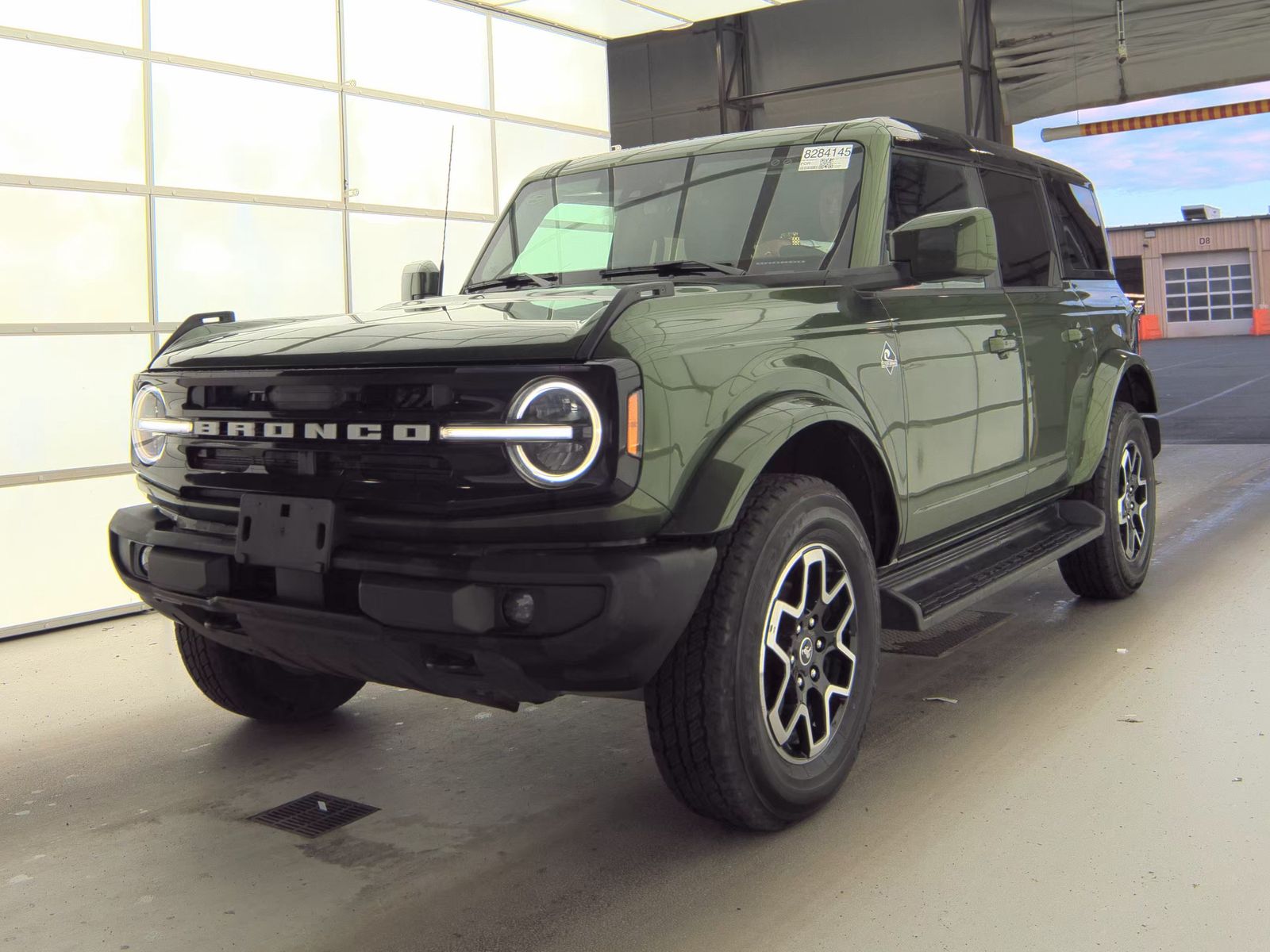 FORD BRONCO - 1
