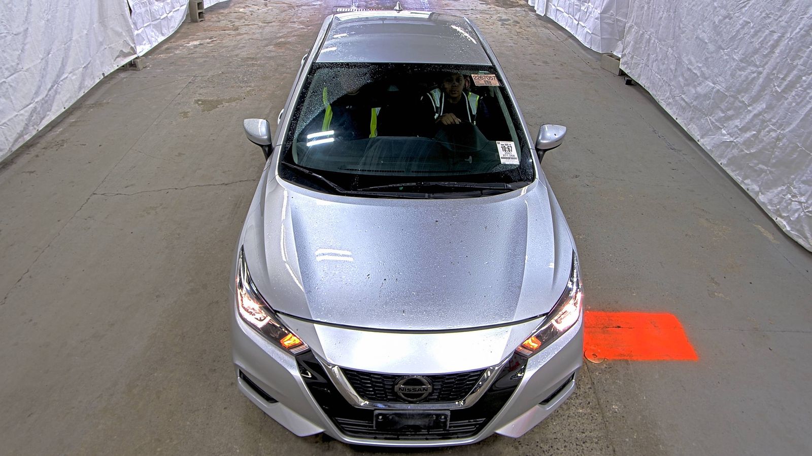 NISSAN VERSA - 3