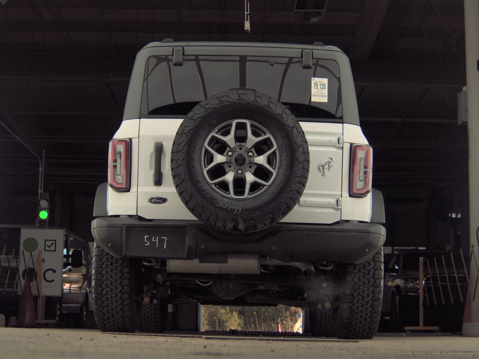 FORD BRONCO - 8