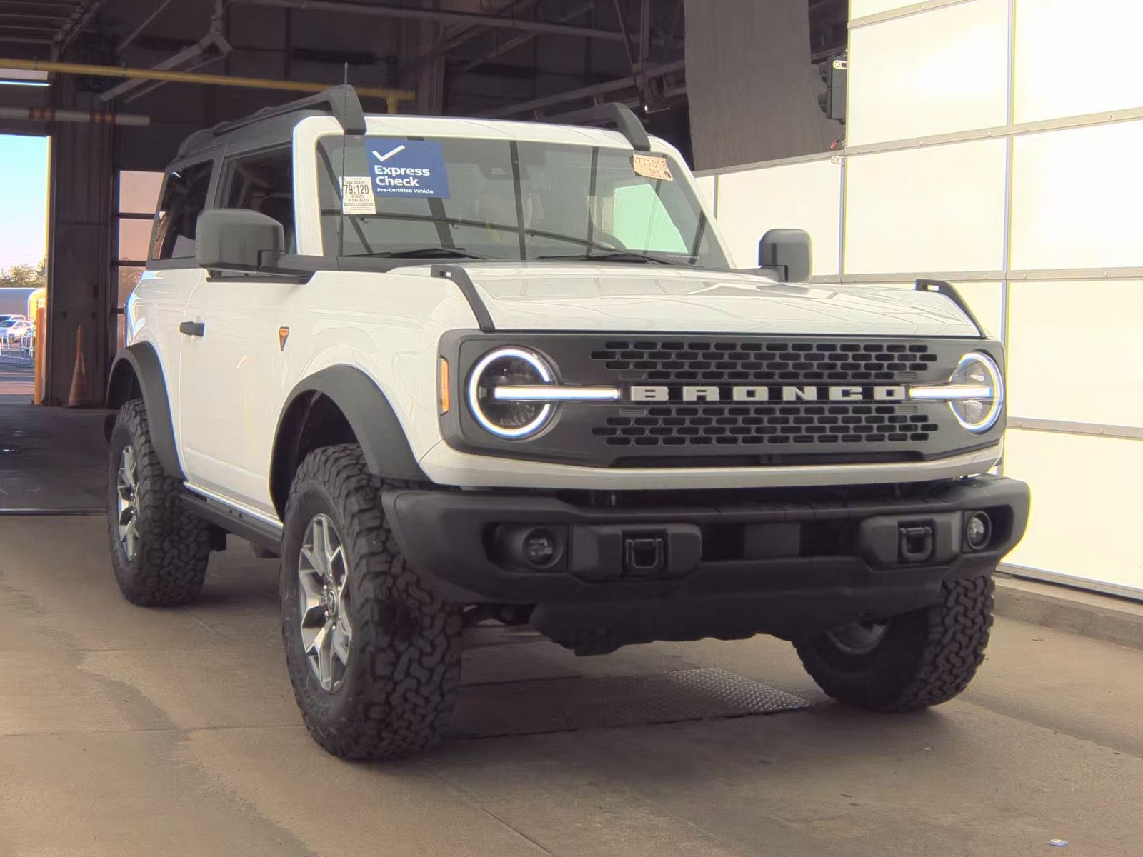 FORD BRONCO - 5