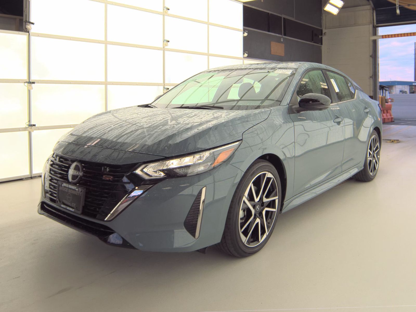 NISSAN SENTRA - 1
