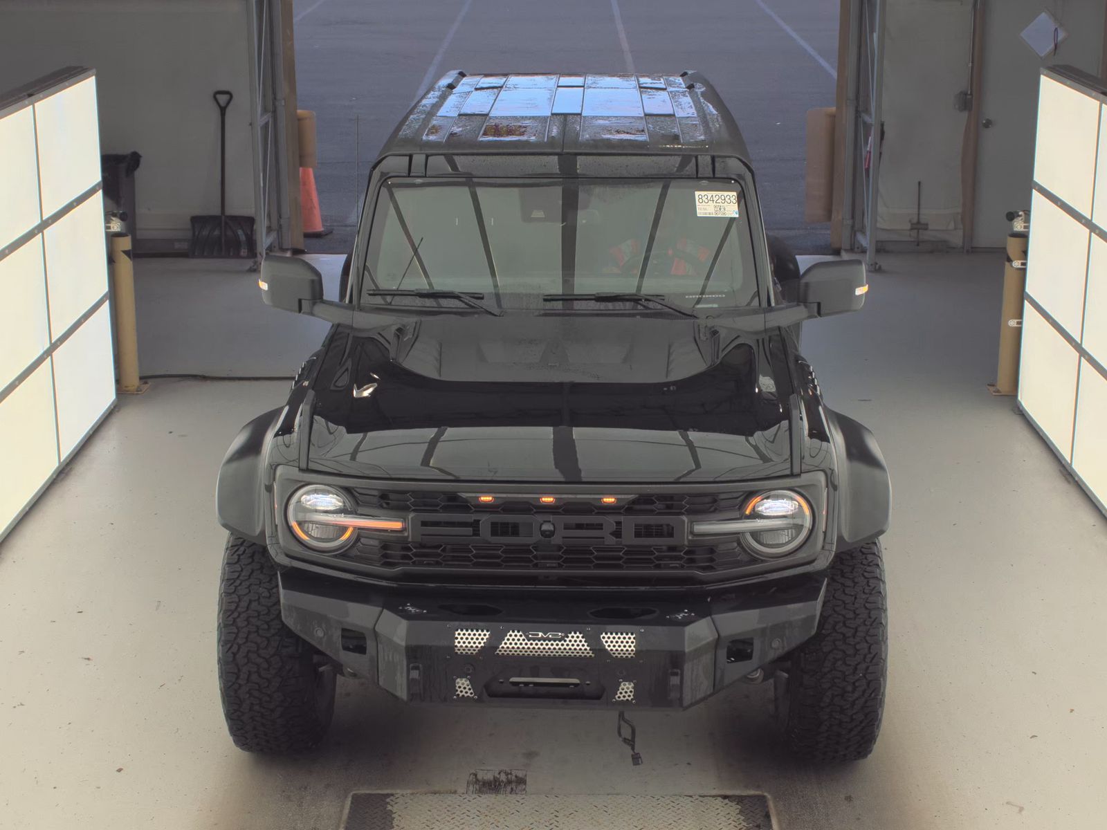 FORD BRONCO - 3