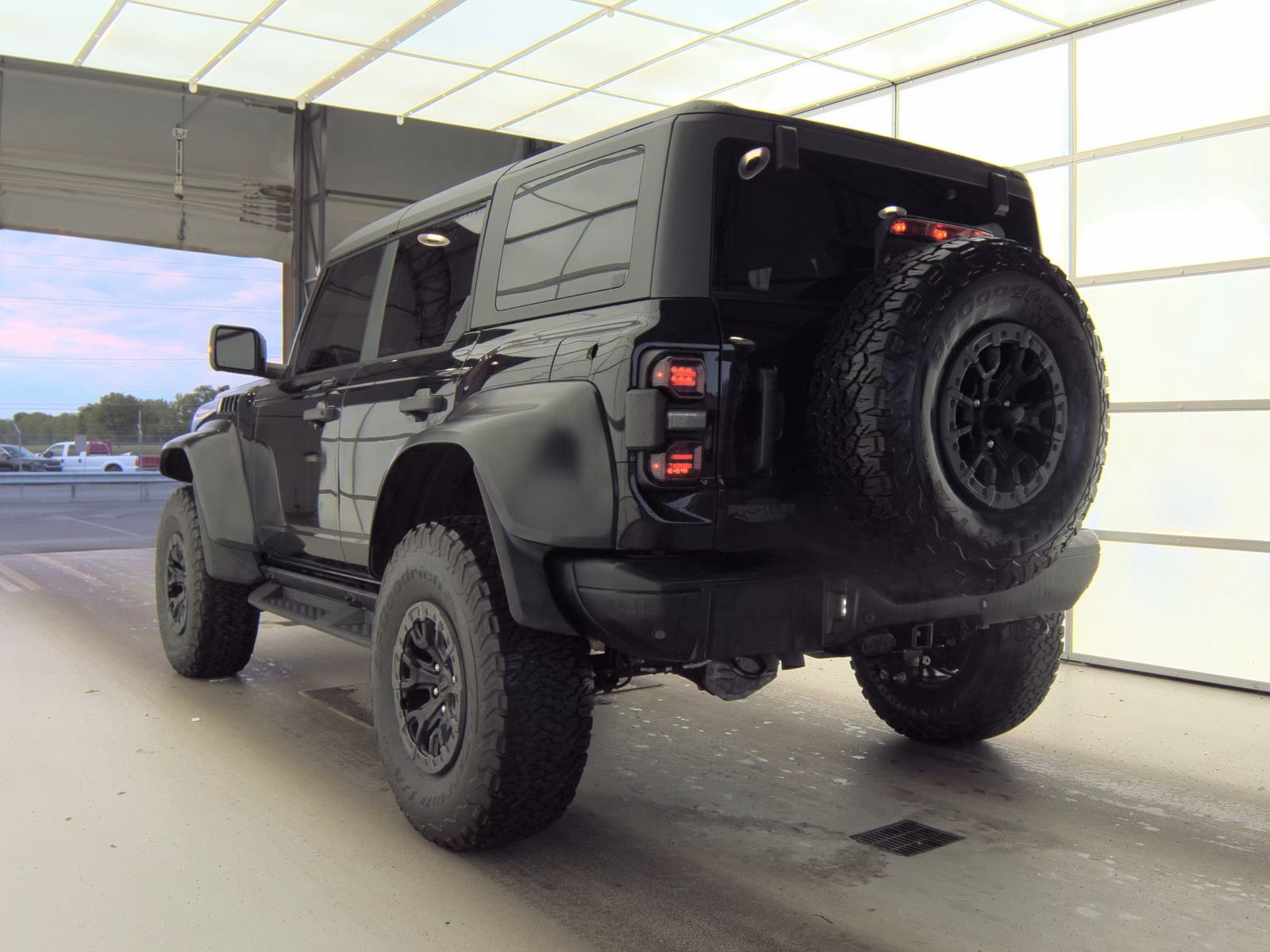 FORD BRONCO - 9