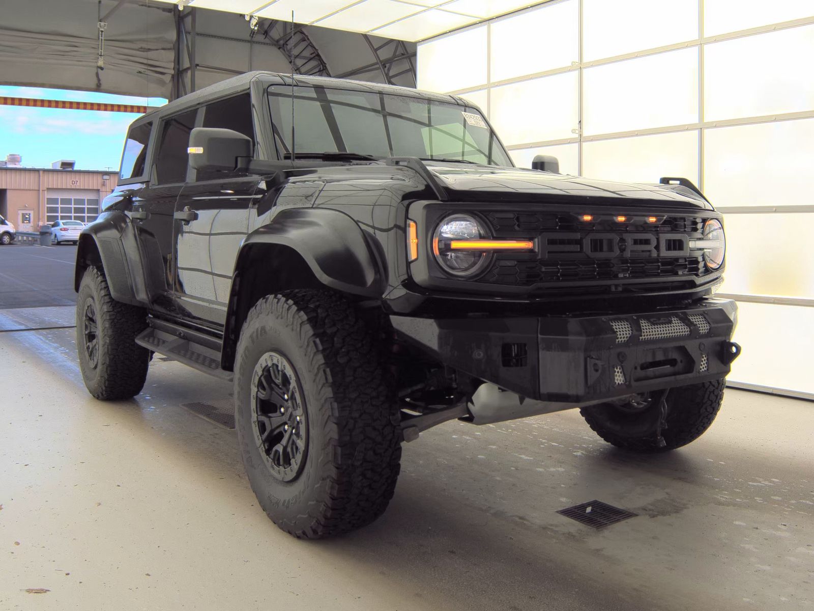 FORD BRONCO - 5