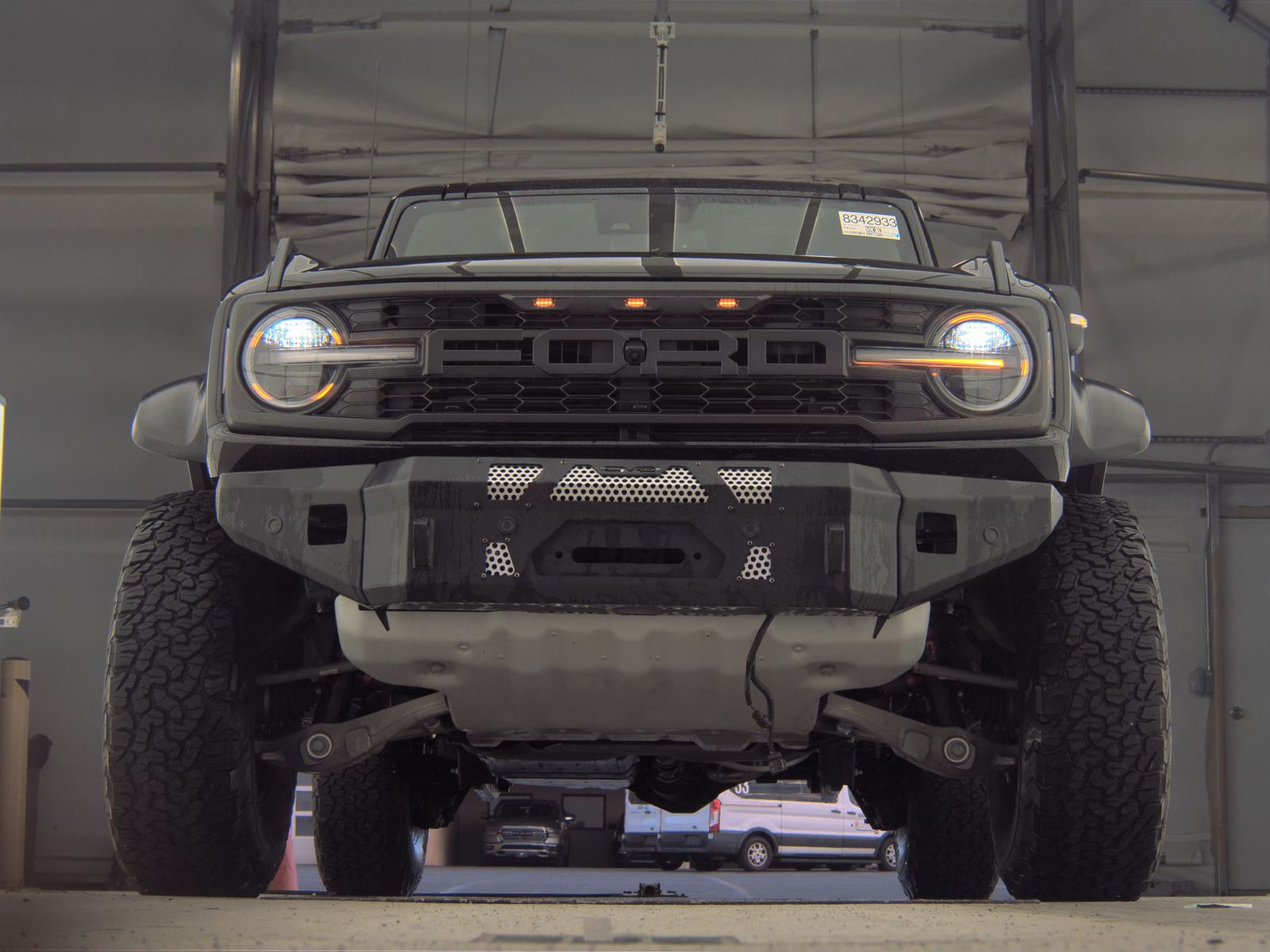 FORD BRONCO - 4