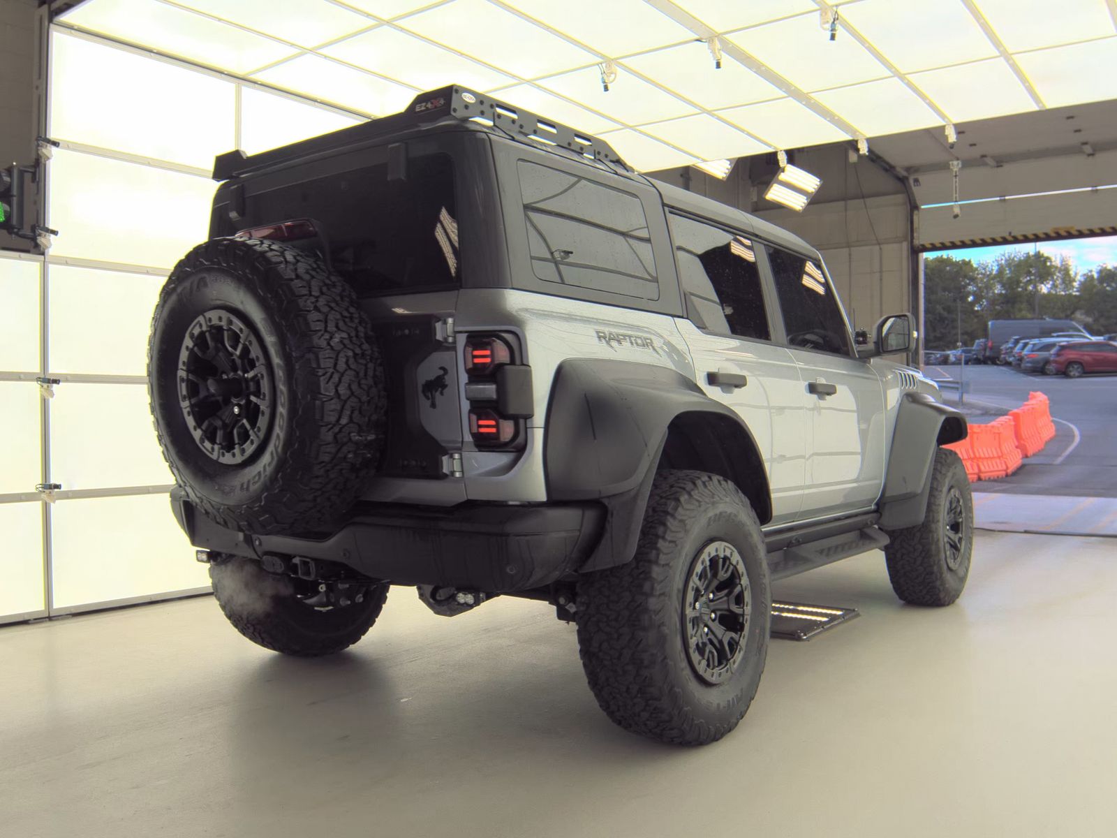 FORD BRONCO - 6