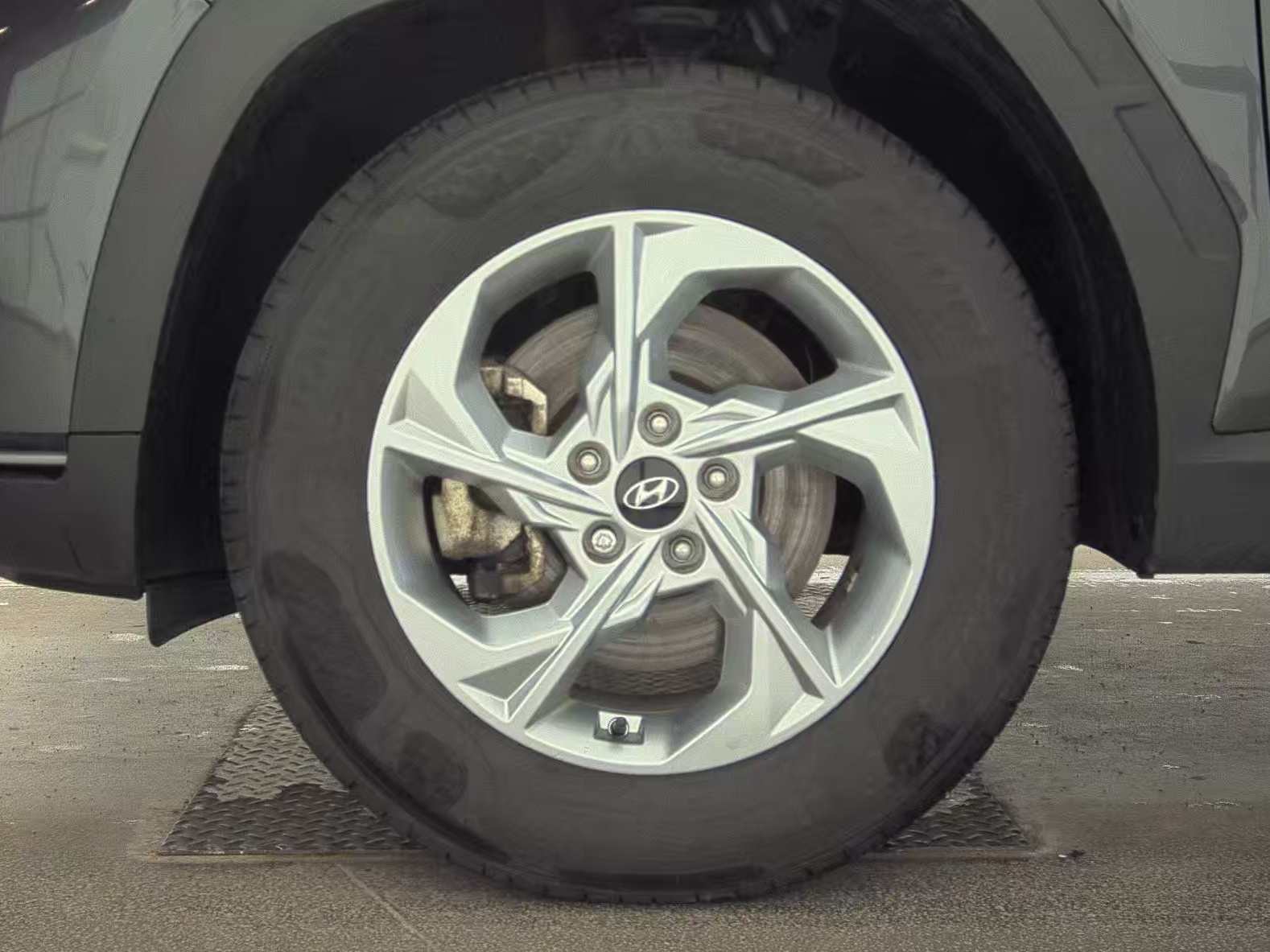 HYUNDAI TUCSON - 10