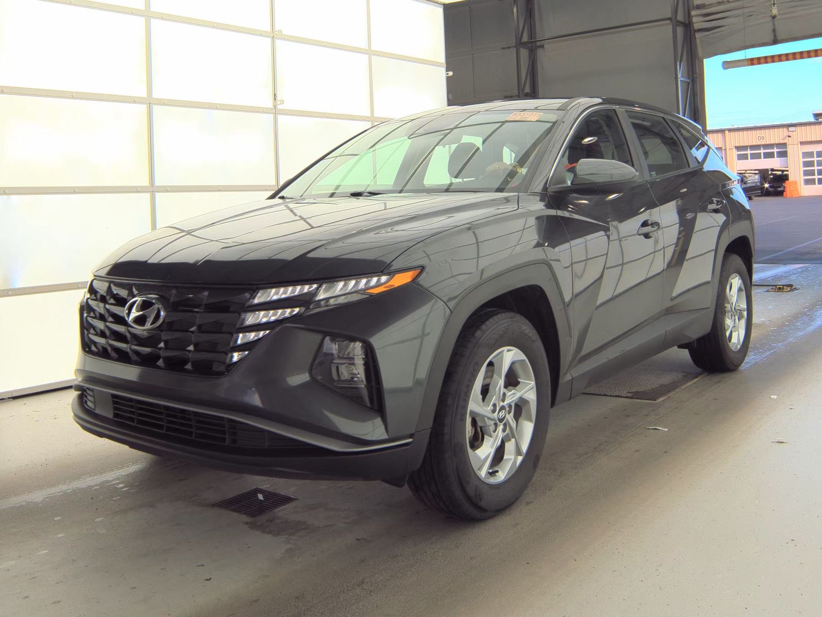 HYUNDAI TUCSON - 1