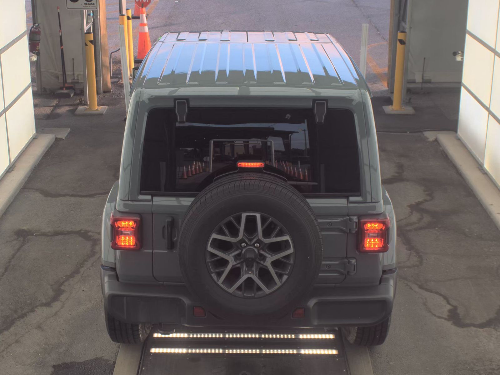 2024 Jeep Wrangler Sahara AWD