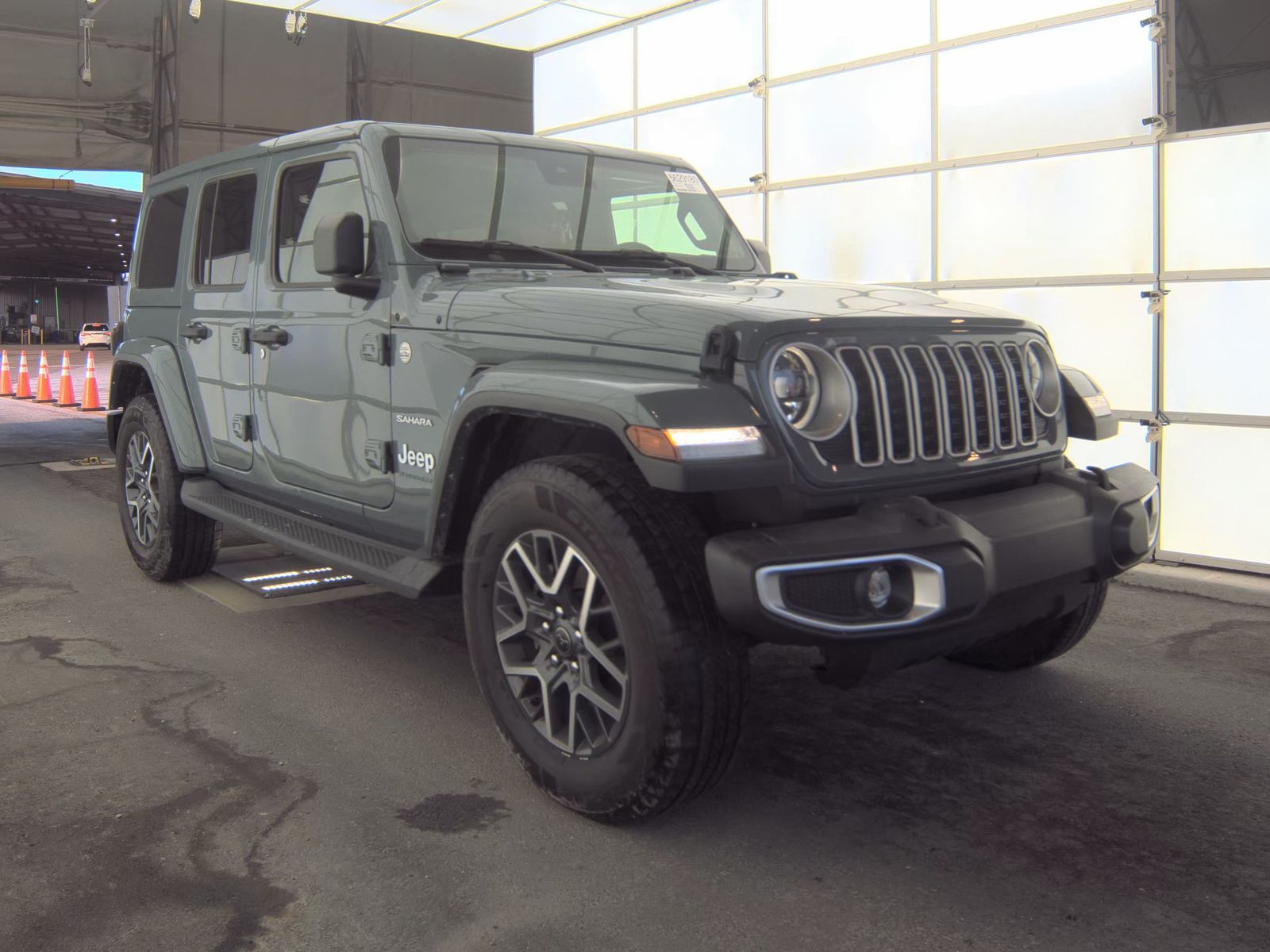 2024 Jeep Wrangler Sahara AWD