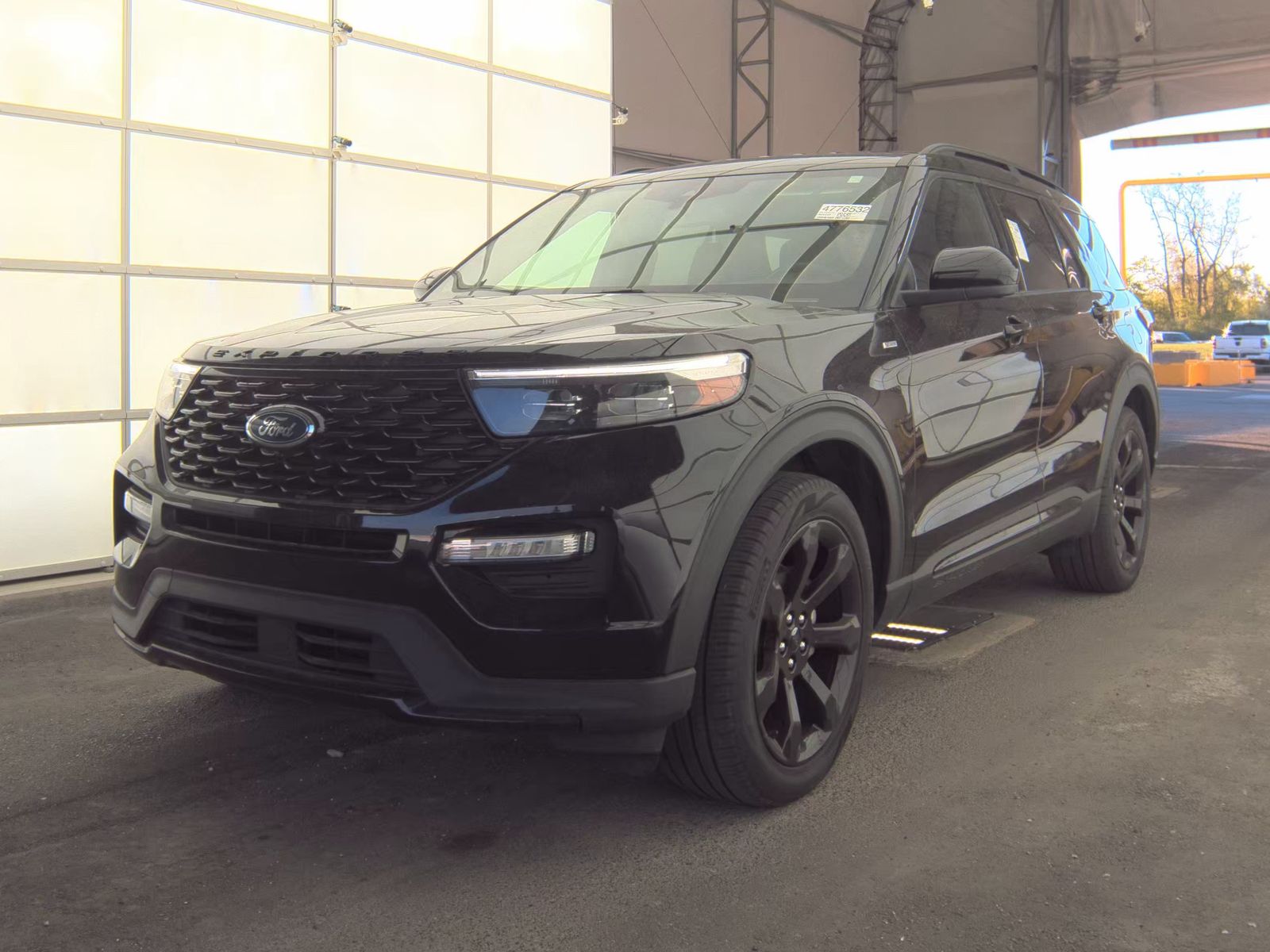 FORD EXPLORER - 1