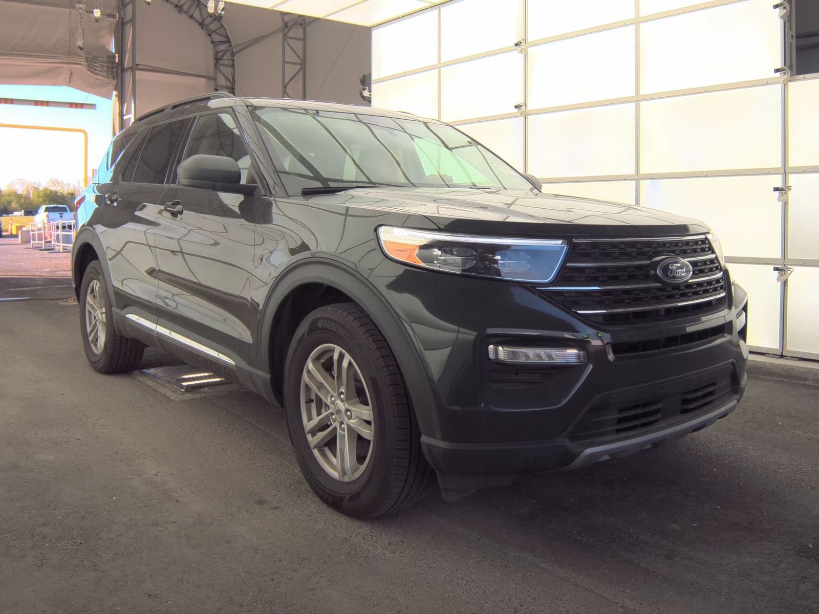 FORD EXPLORER - 5