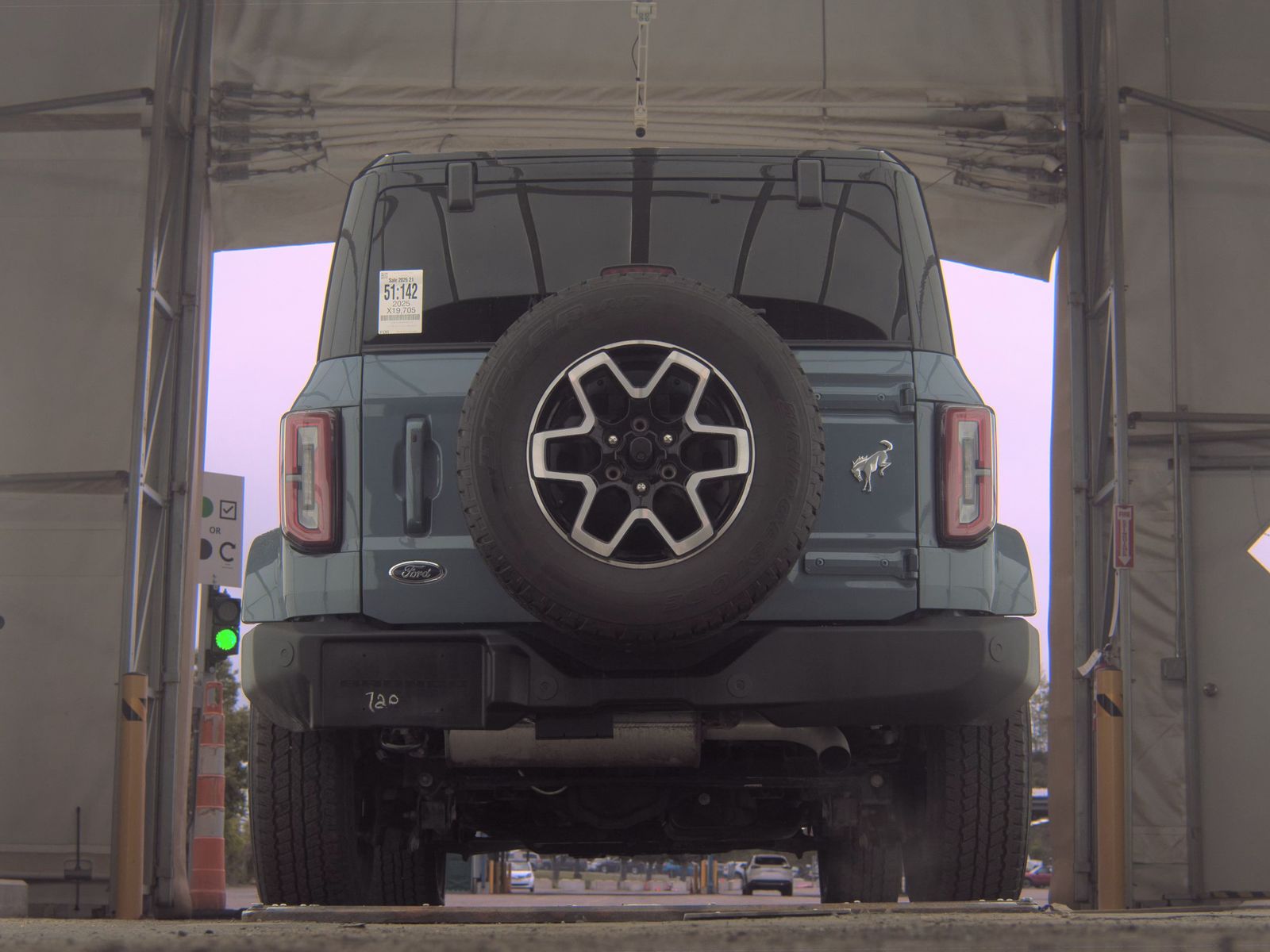 FORD BRONCO - 8