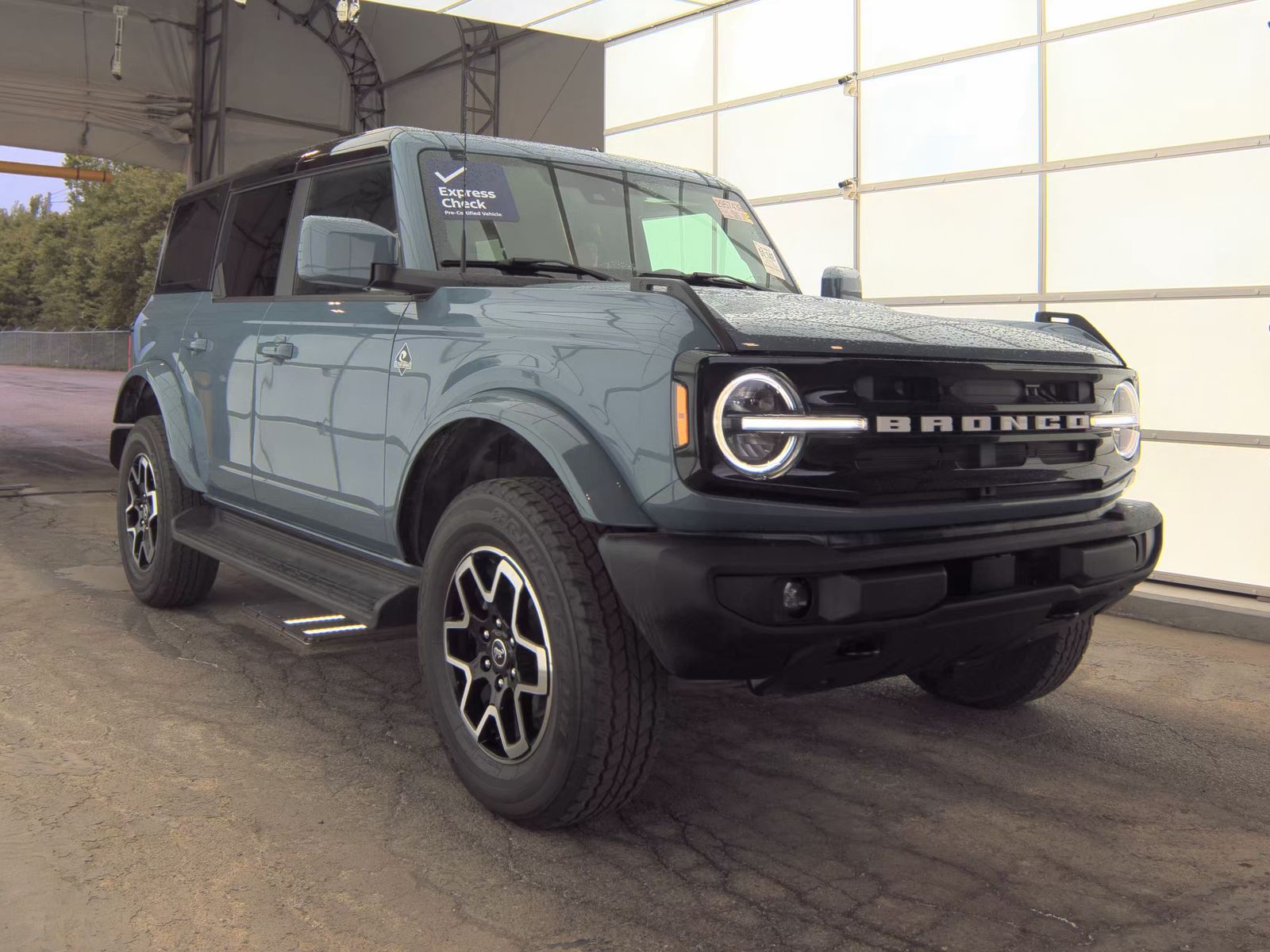 FORD BRONCO - 5