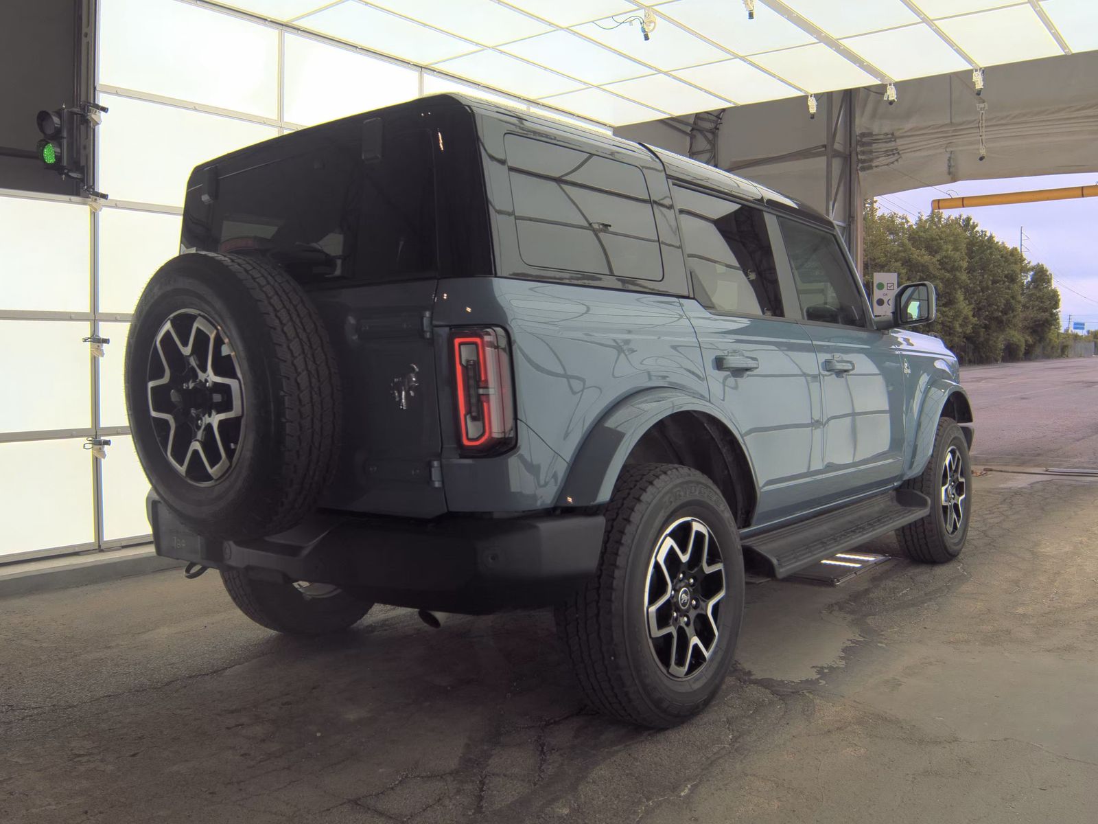 FORD BRONCO - 6