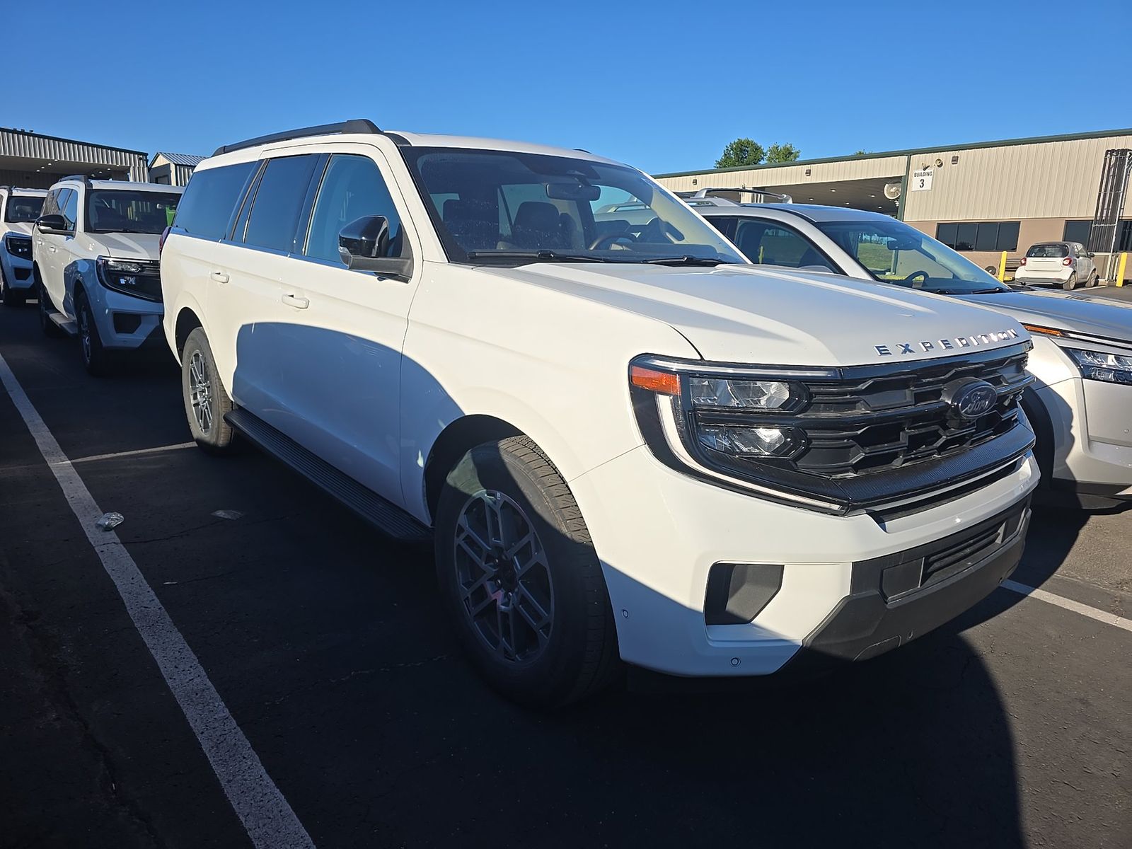 FORD EXPEDITION MAX - 4