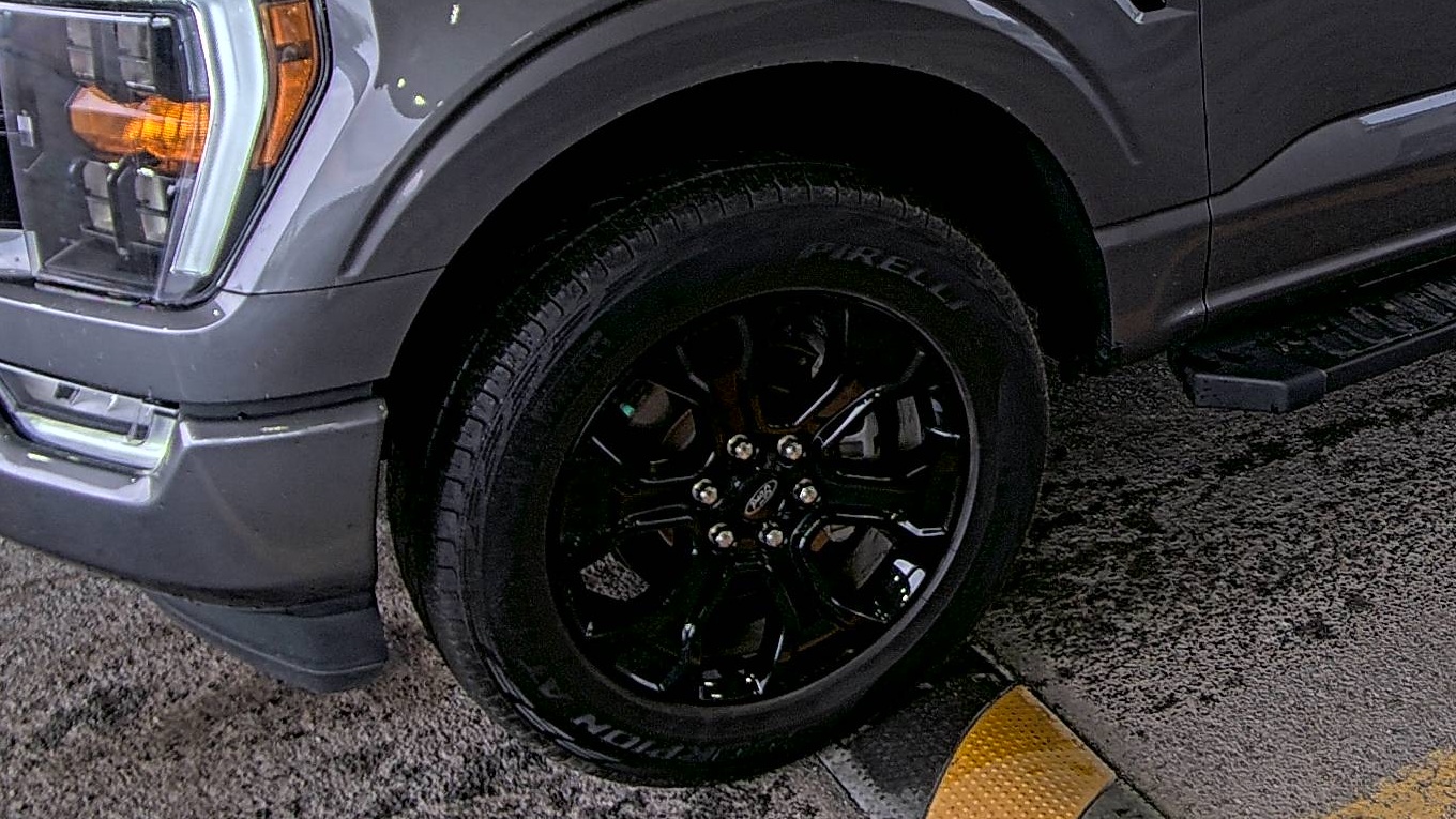 FORD F-150 - 8