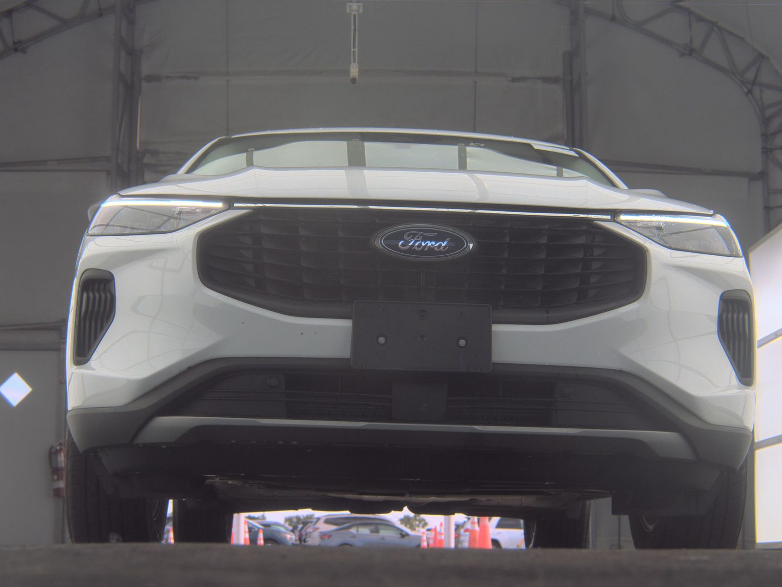 FORD ESCAPE - 4