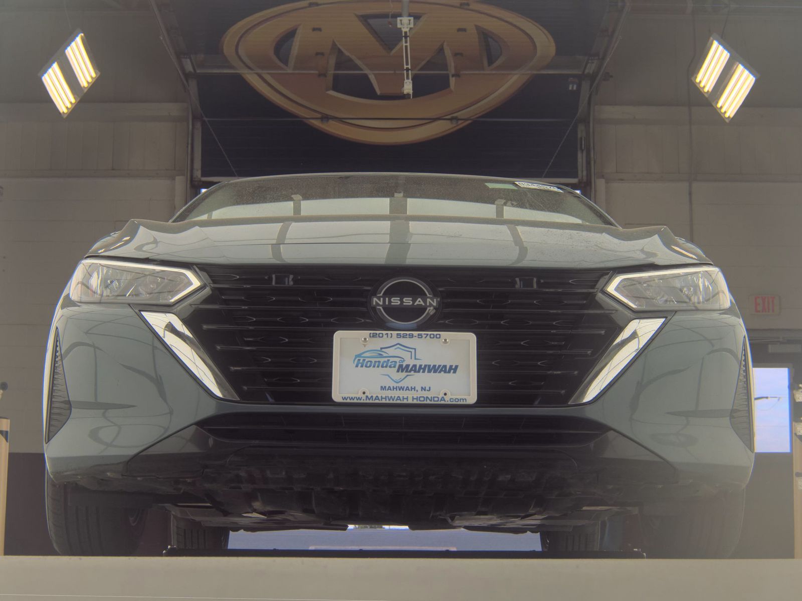 NISSAN SENTRA - 4