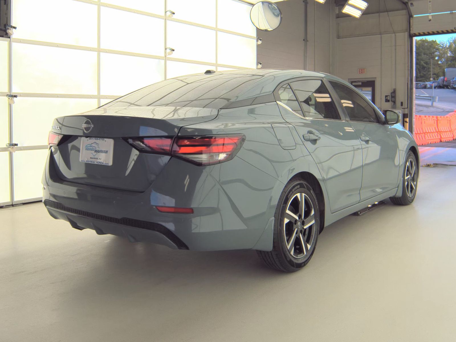 NISSAN SENTRA - 6