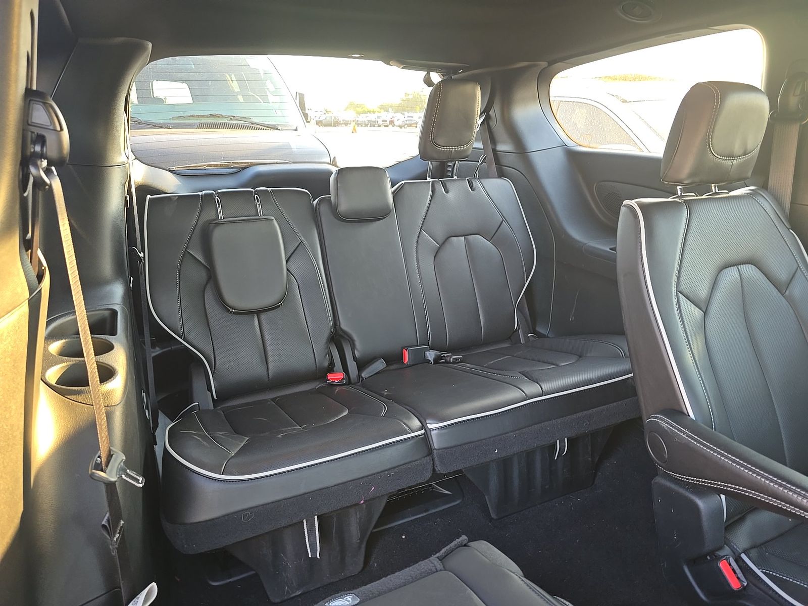 2026 Chrysler Pacifica Limited FWD