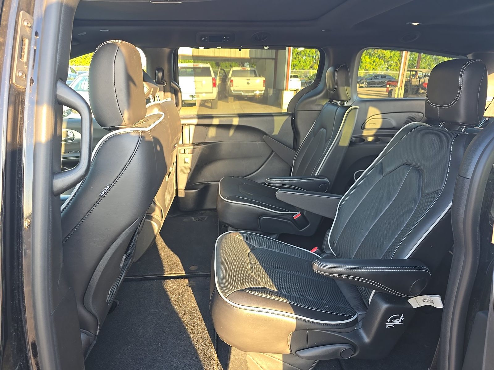 2026 Chrysler Pacifica Limited FWD
