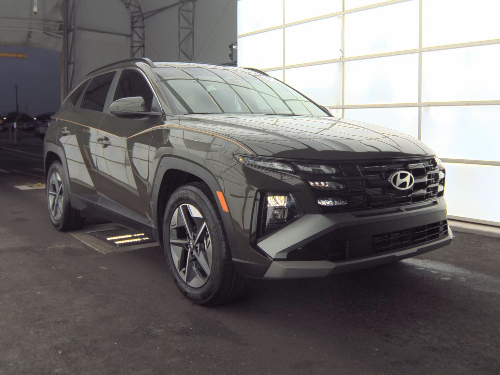 HYUNDAI TUCSON - 4