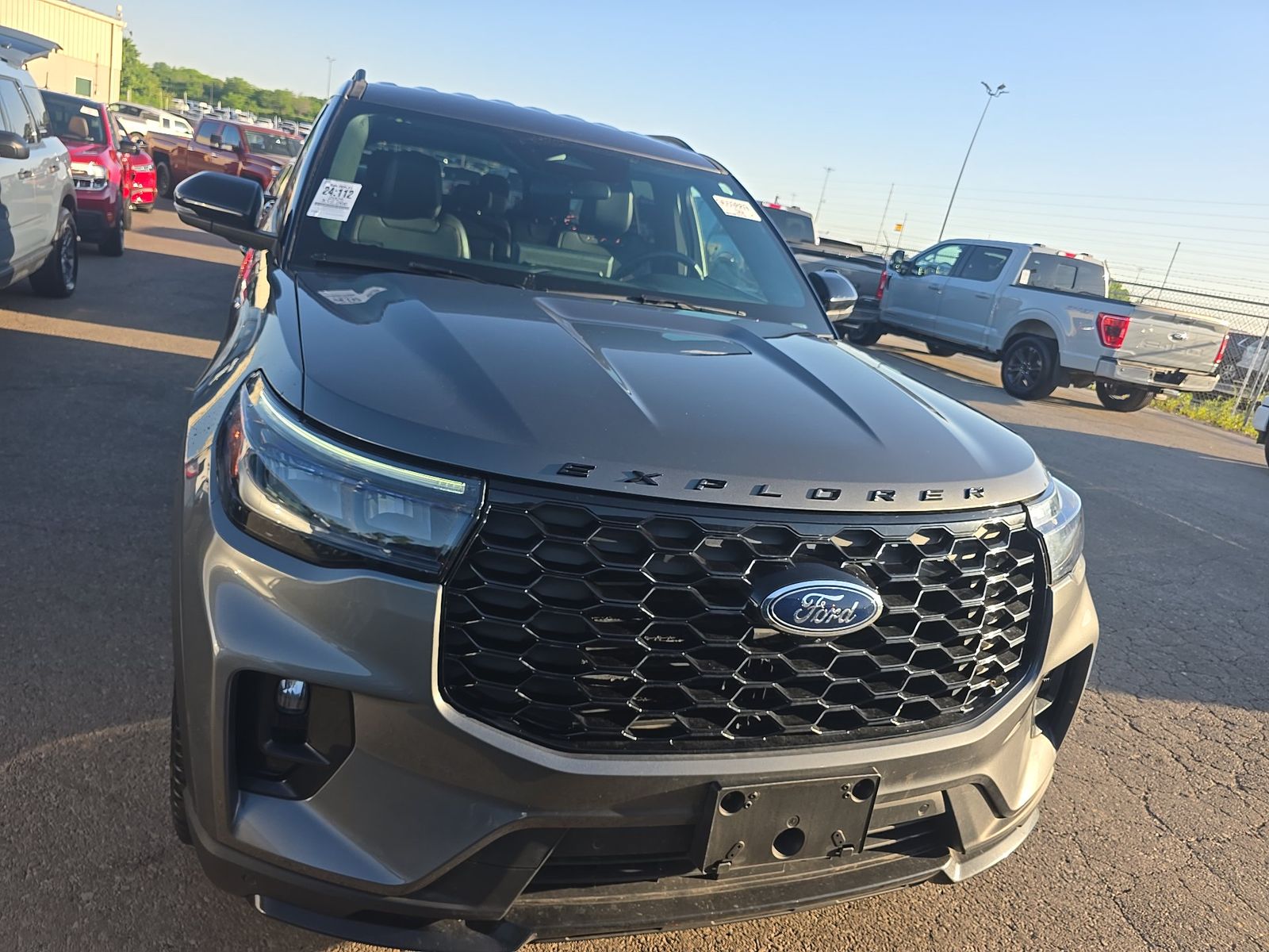 FORD EXPLORER - 3