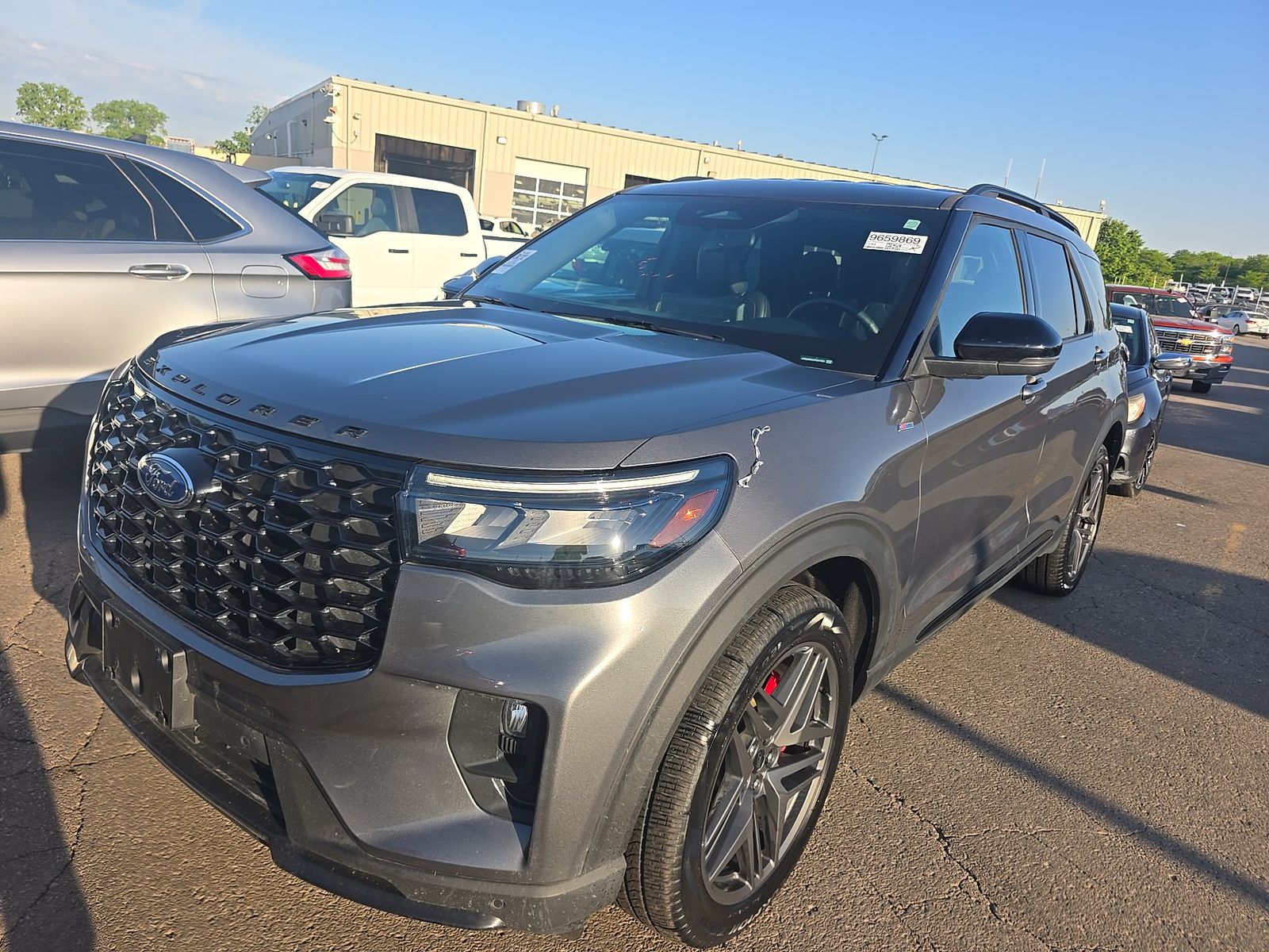 FORD EXPLORER - 1