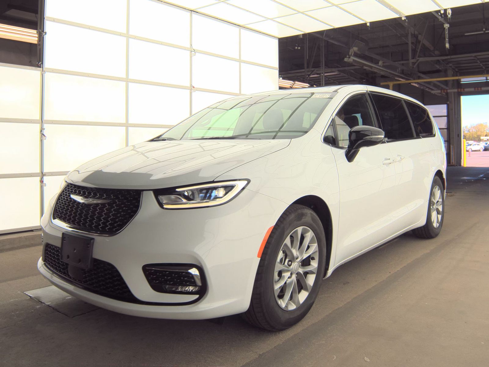 2026 Chrysler Pacifica Limited FWD