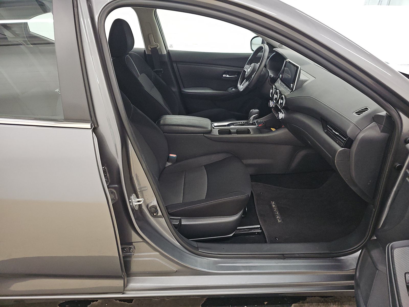 NISSAN SENTRA - 9