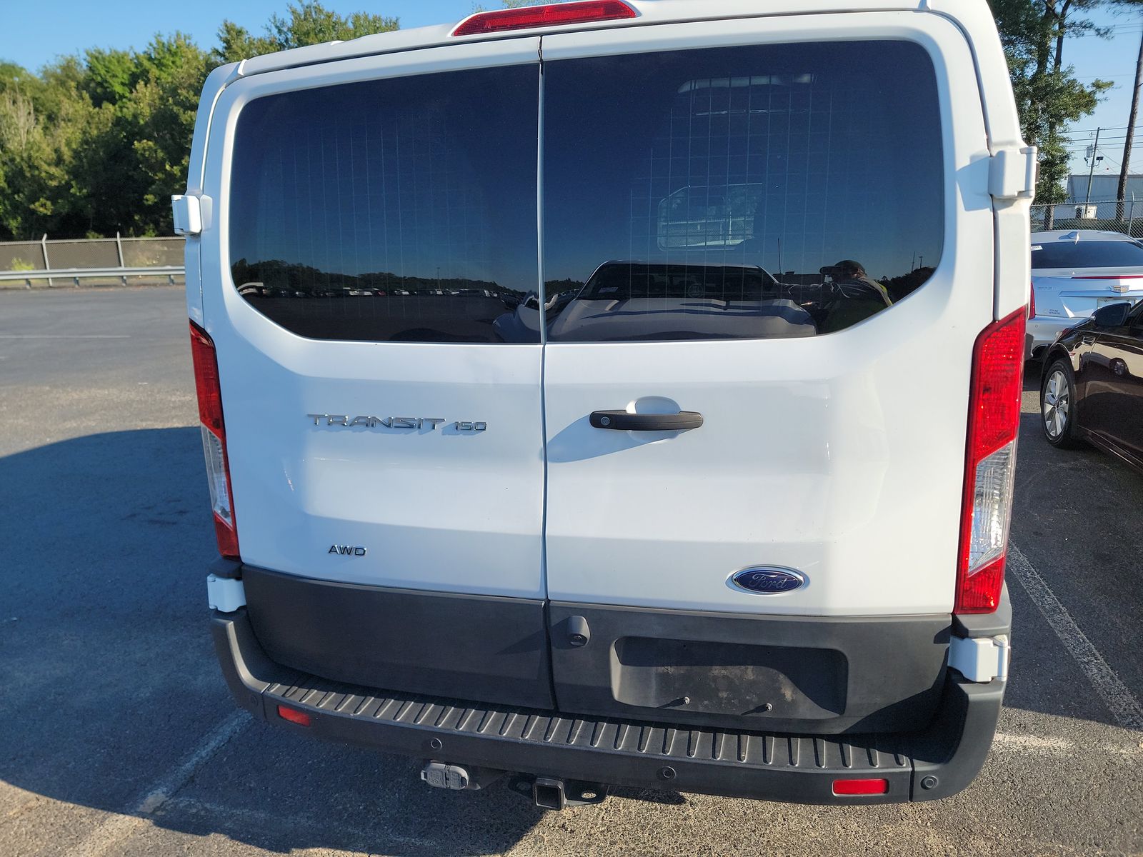 FORD TRANSIT 150 - 6