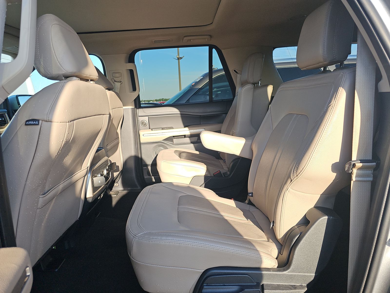 FORD EXPEDITION MAX - 8