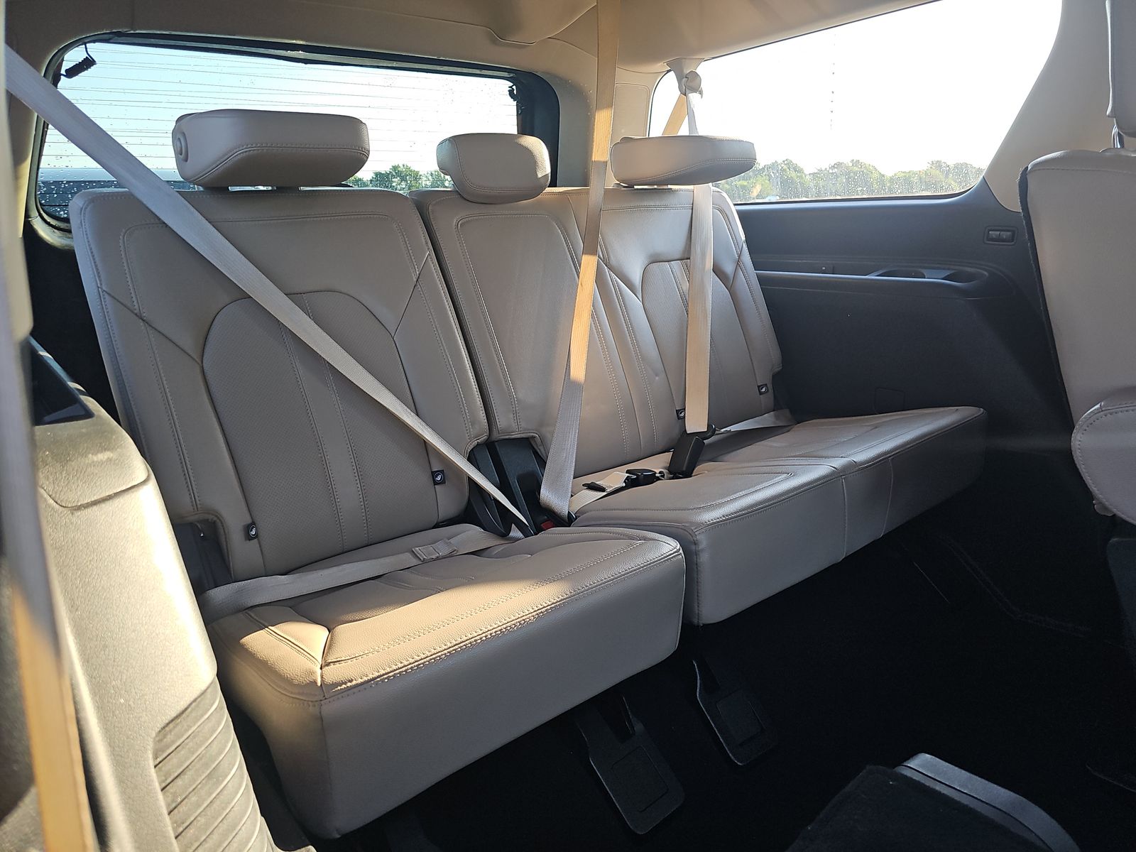 FORD EXPEDITION MAX - 9