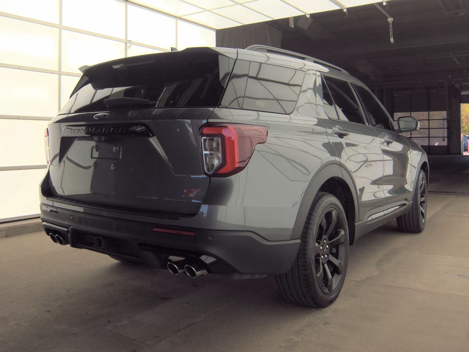 FORD EXPLORER - 6