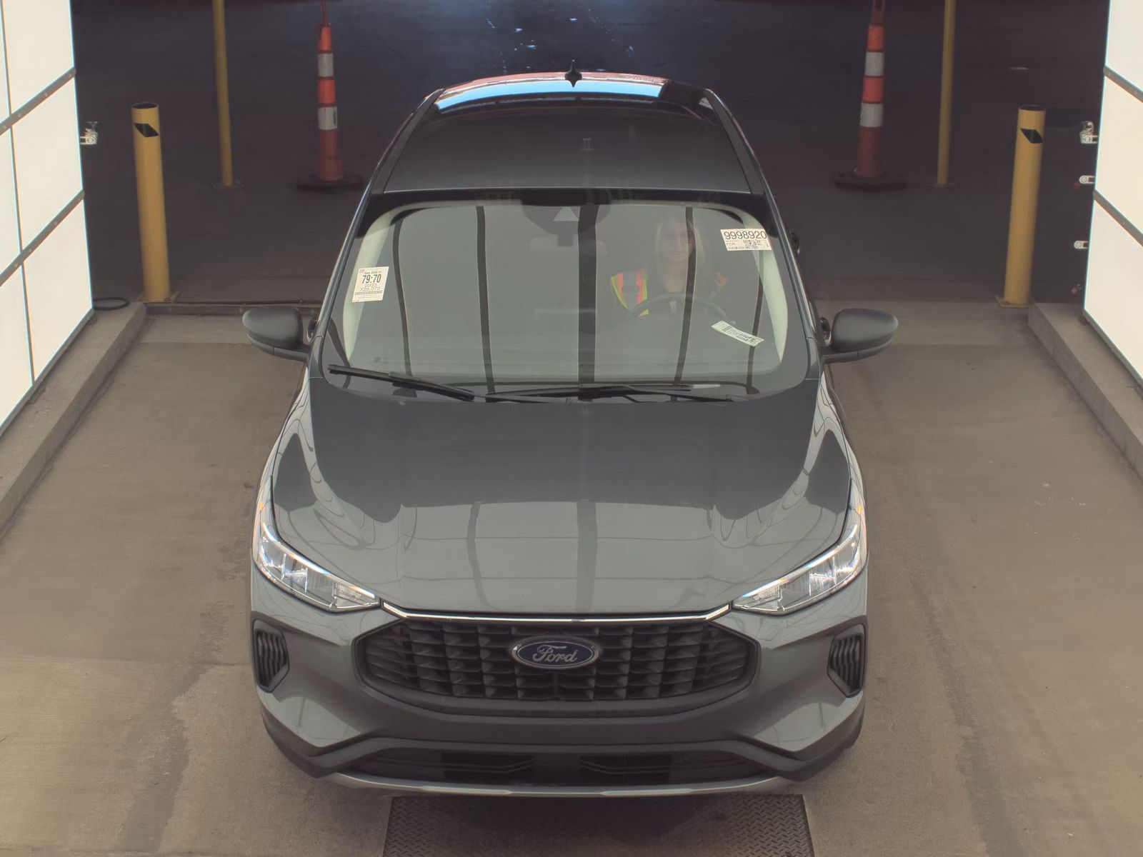 FORD ESCAPE - 3