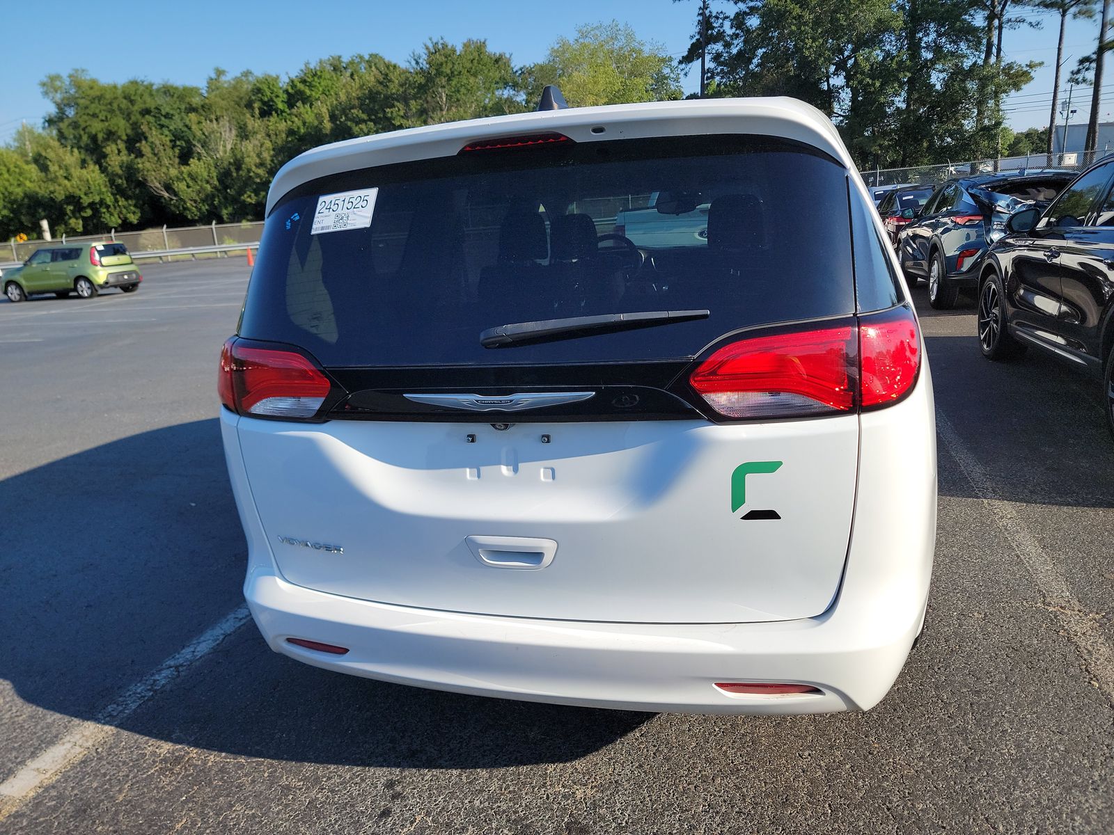 CHRYSLER VOYAGER - 6