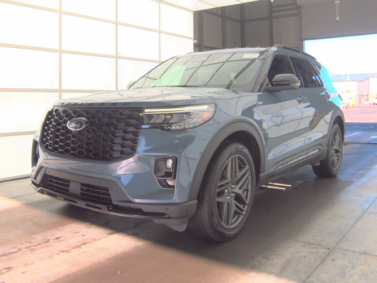 FORD EXPLORER - 1