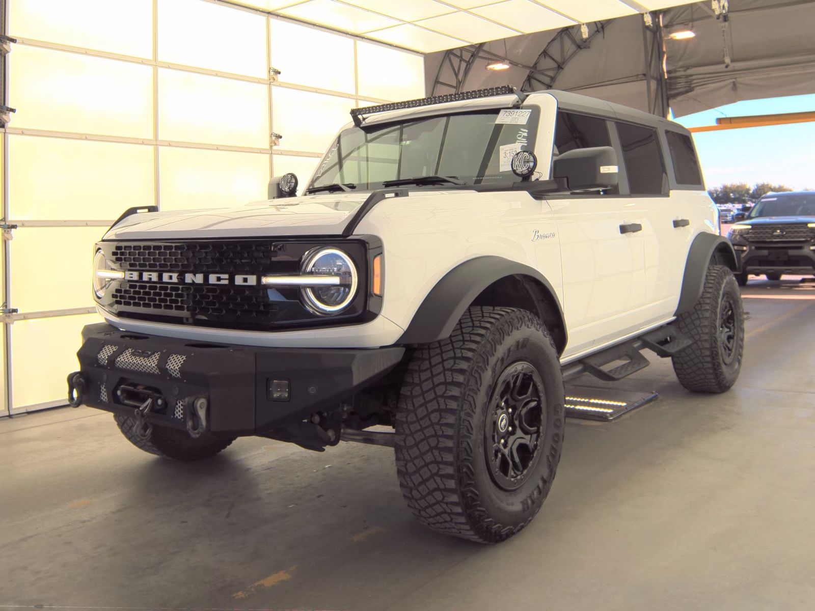 FORD BRONCO - 1