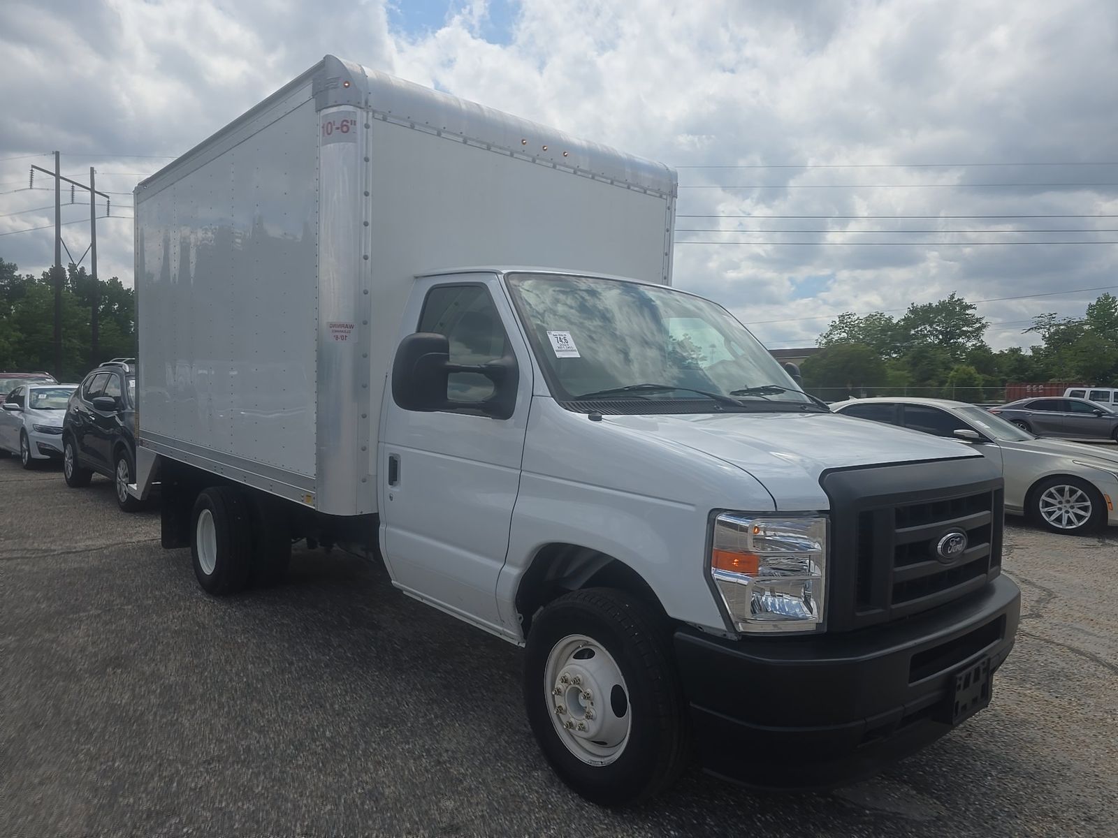 FORD E-350 - 4
