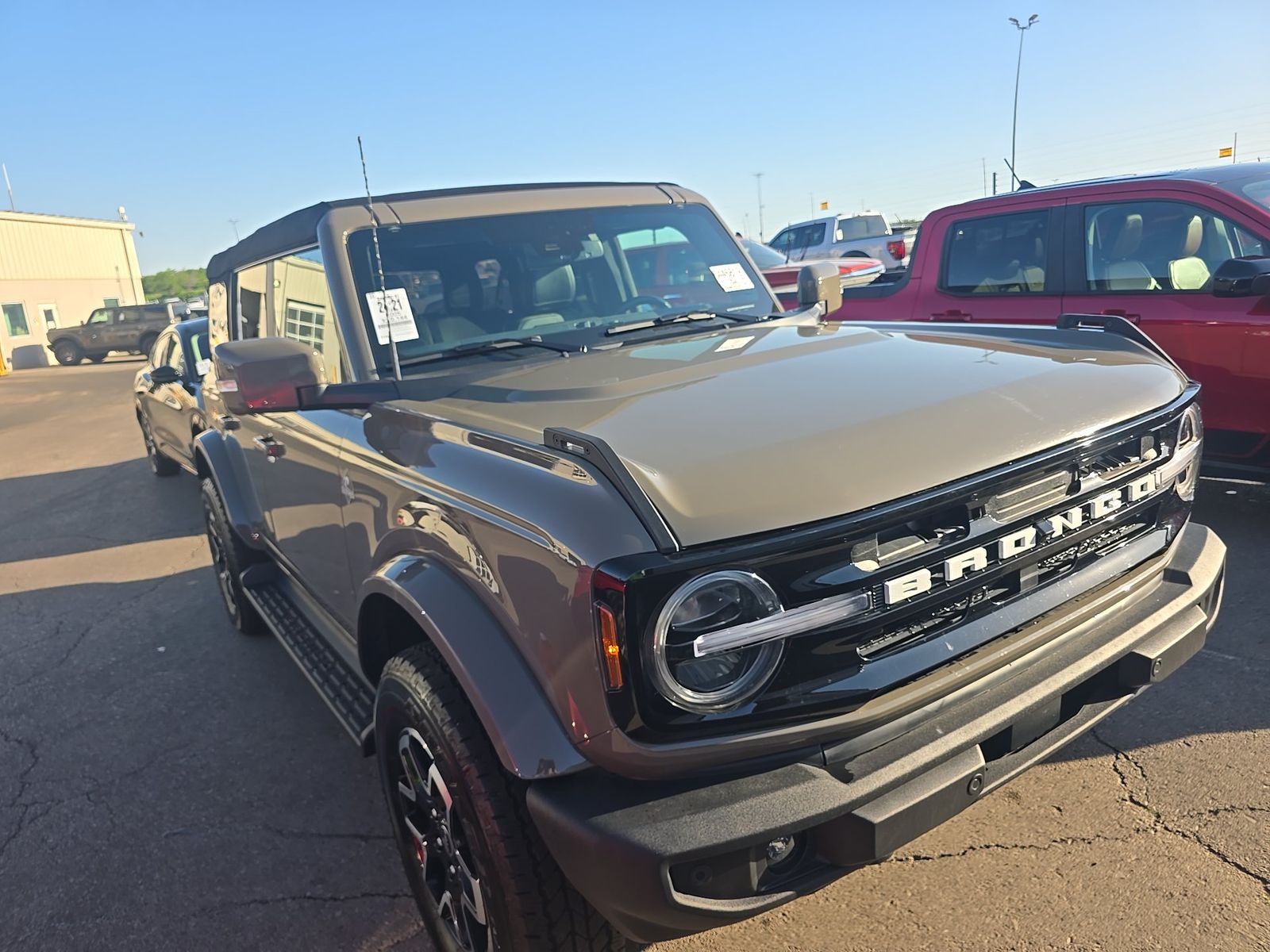 FORD BRONCO - 4