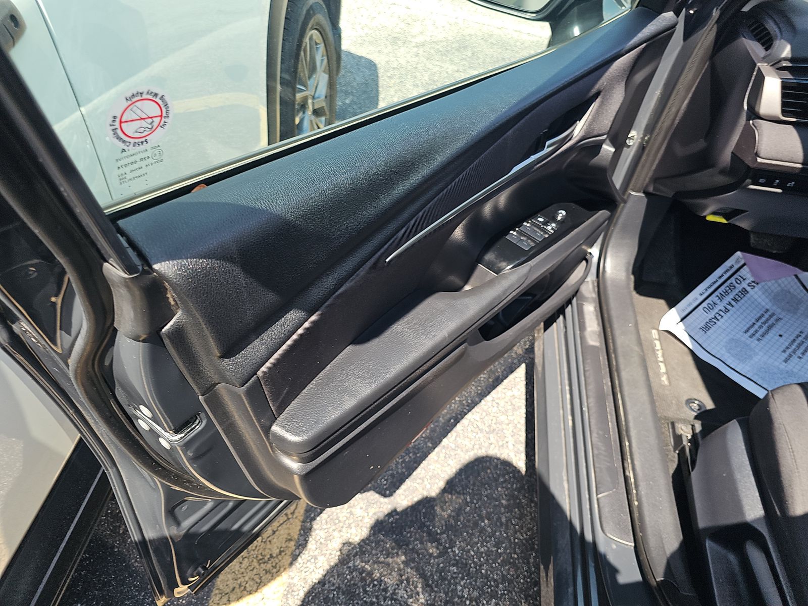 TOYOTA CAMRY - 10