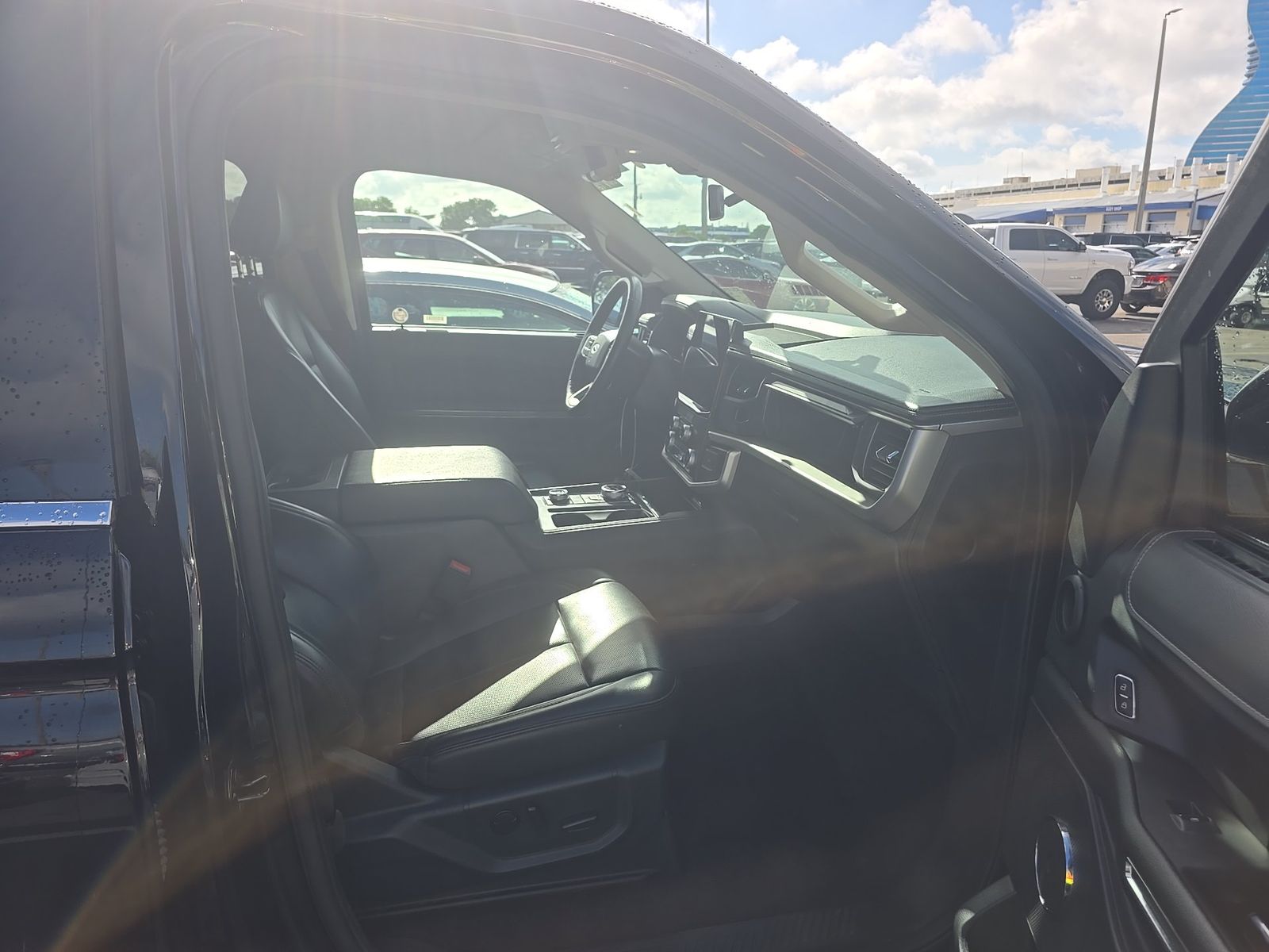 FORD EXPEDITION MAX - 9