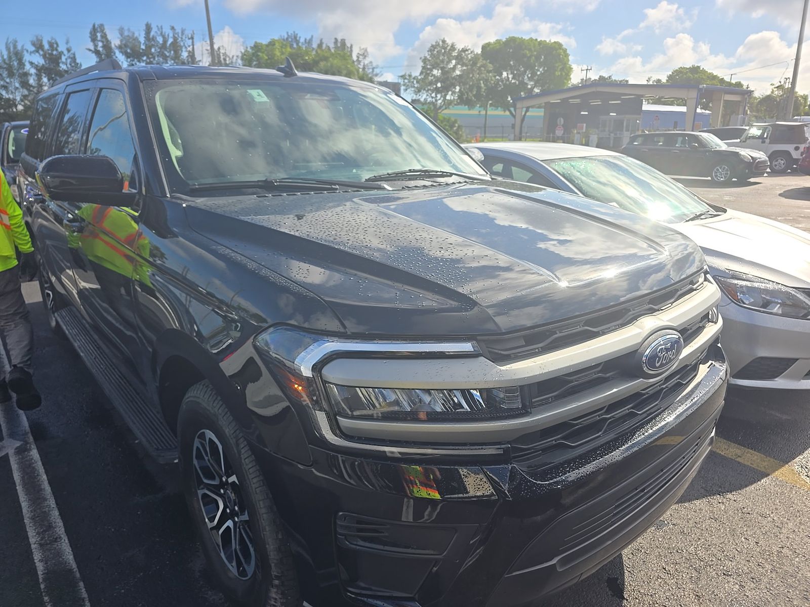 FORD EXPEDITION MAX - 4